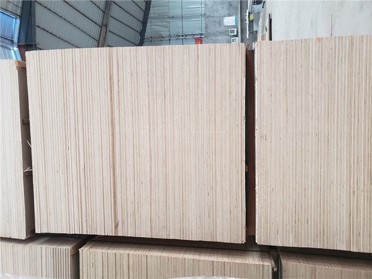 Melamine Plywood-Combi Core